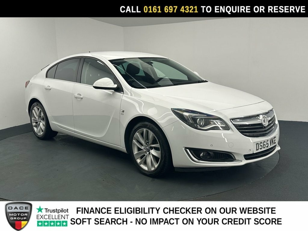 Vauxhall Insignia 1.6L Sri Nav White