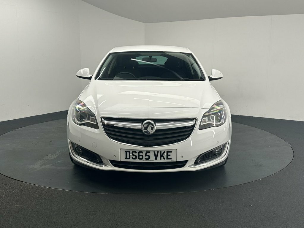 Vauxhall Insignia 1.6L Sri Nav White #4