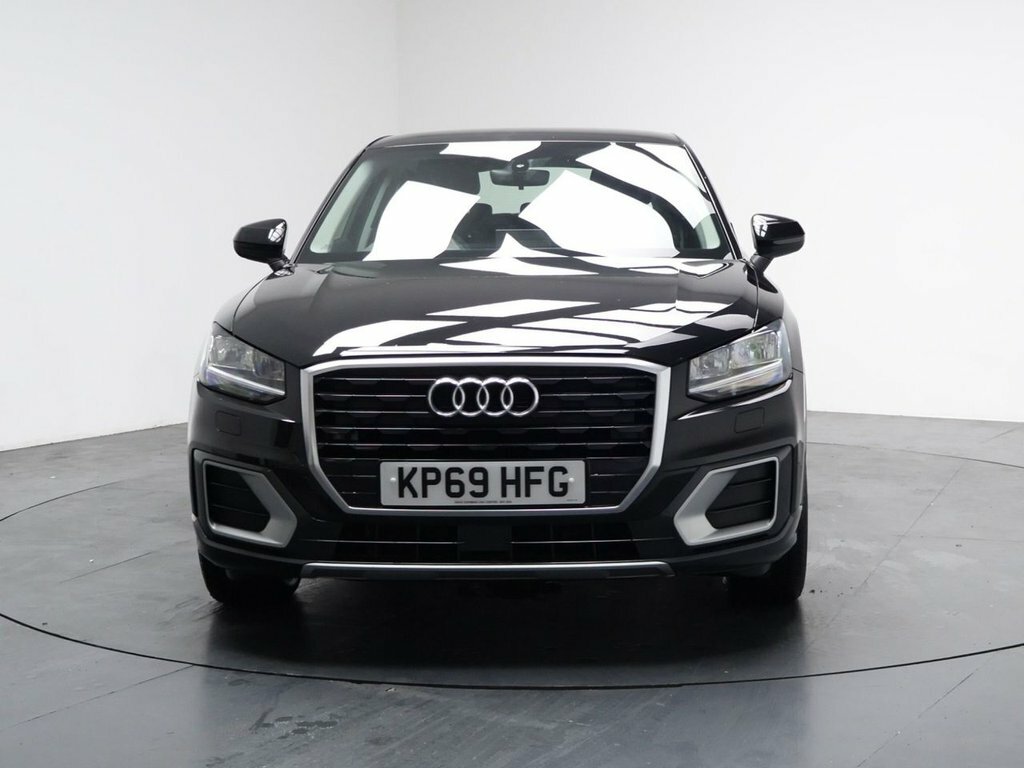Audi Q2 1.6L Sport KP69HFG Black #4