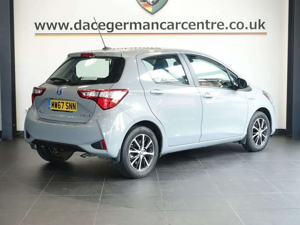 Toyota Yaris 1.5L Icon Tech MW67SNN Grey #4