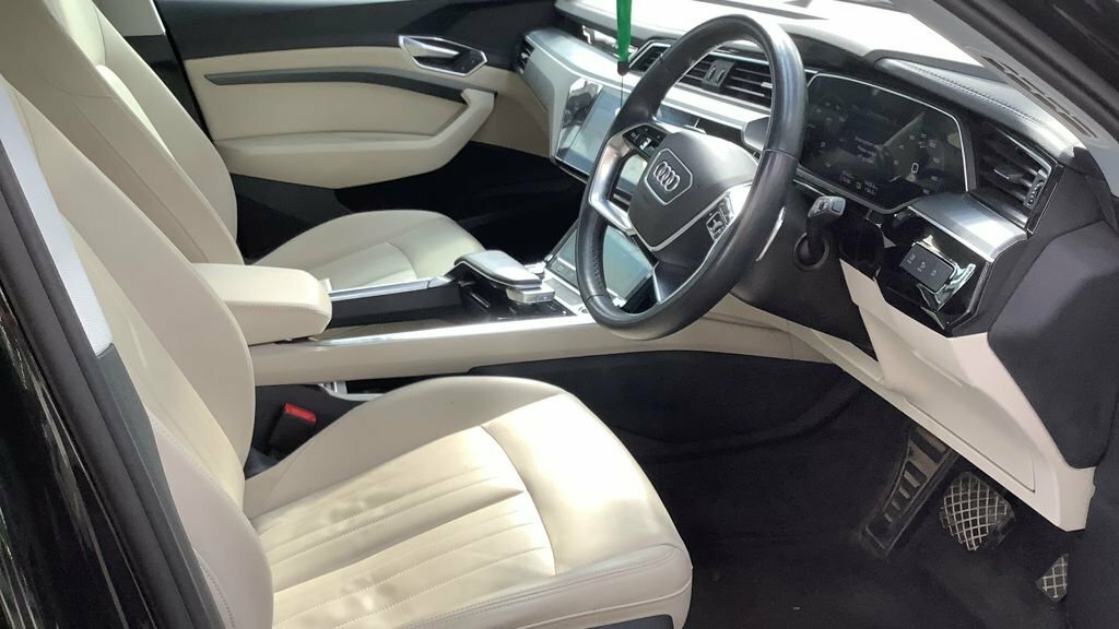 Audi E-tron Suv Black #2