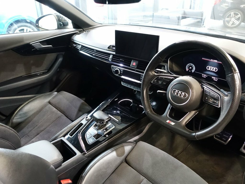 Audi A4 2L Black Edition DF21EXU Black #3