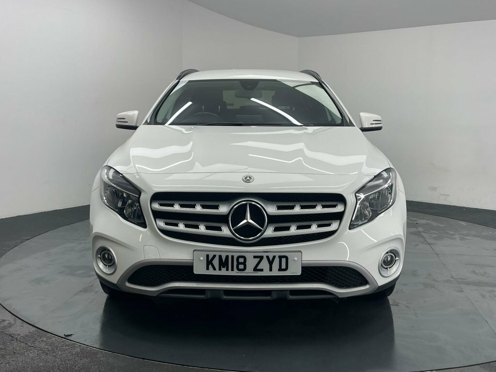 Mercedes-Benz GLA Class 1.6L Se KM18ZYD White #4