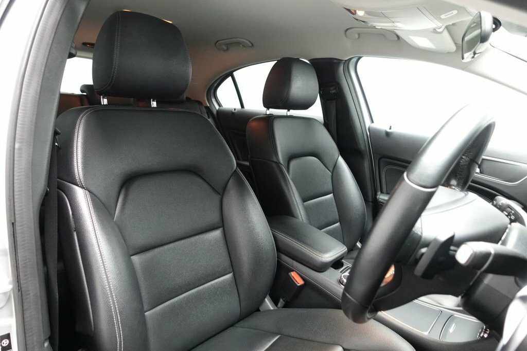 Mercedes-Benz A Class 1.5L Se YE17VHP Silver #3