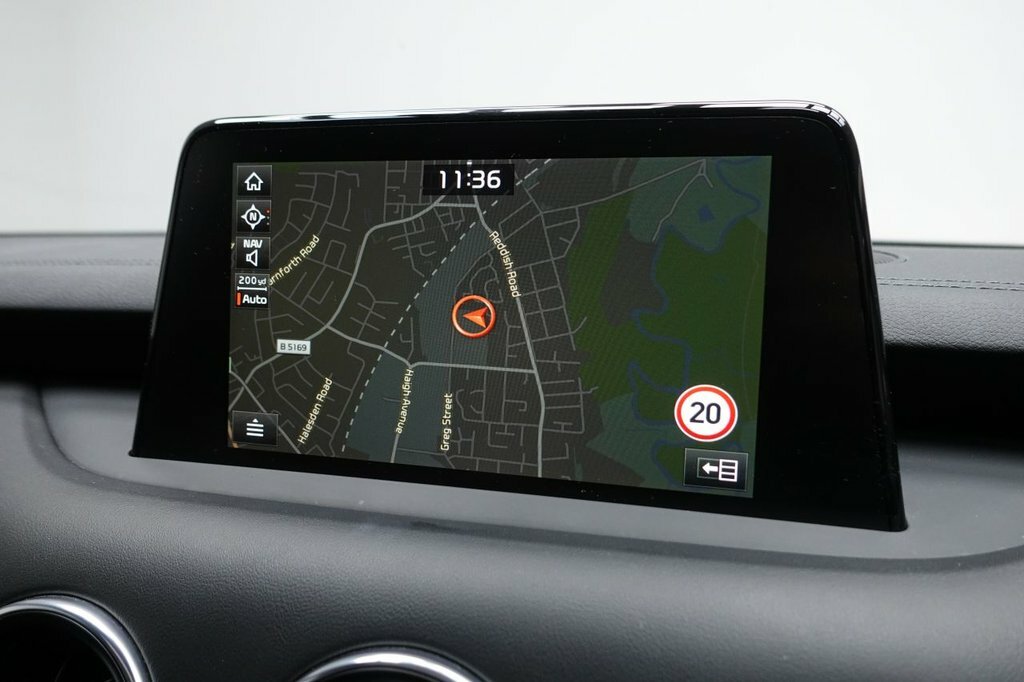 Kia Stinger 2L Gt-line S Black #2