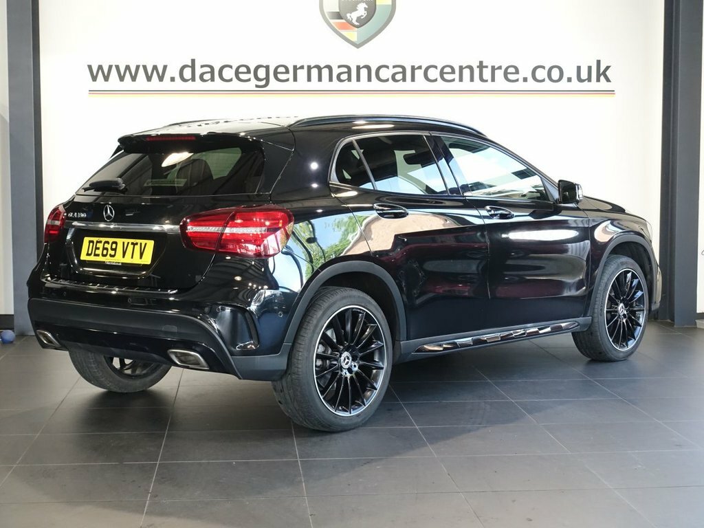 Mercedes-Benz GLA Class 1.6L Amg Line Edition DE69VTV Black #5