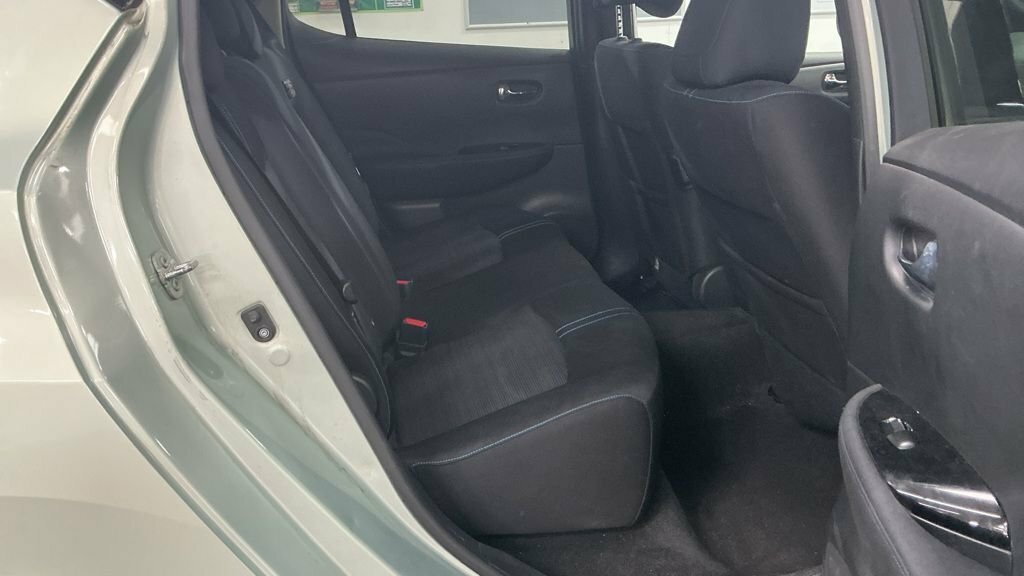 Nissan Leaf N-connecta 40Kwh Black #8