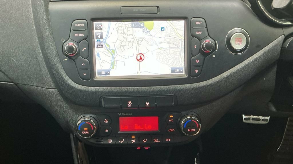 Kia Ceed 1.6L Gt-line White #2