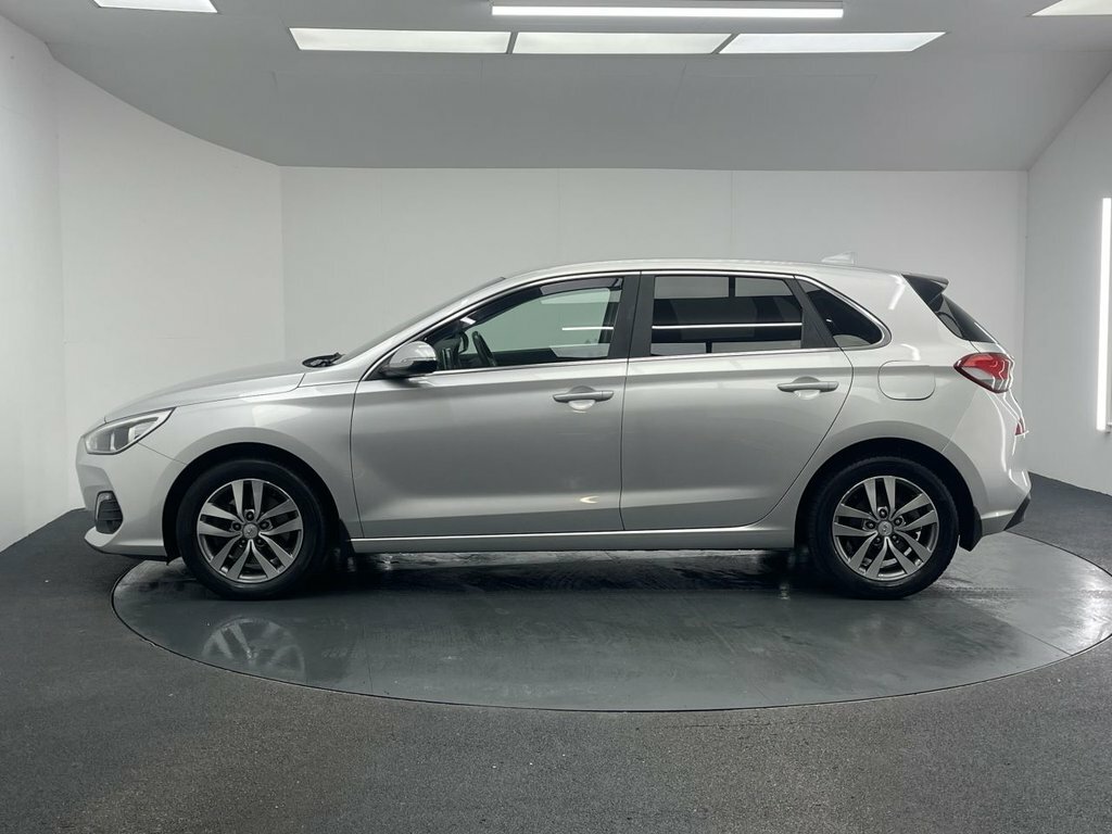Hyundai I30 1.4L Se Nav Silver #6