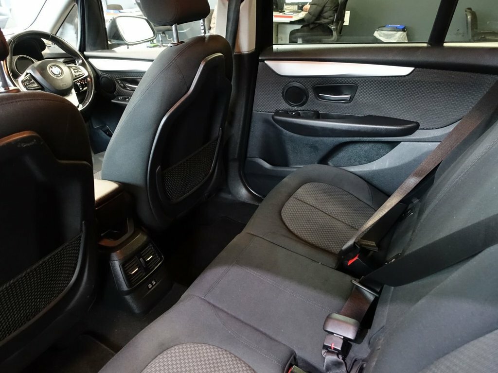 BMW 2 Series Gran Tourer Se Black #16
