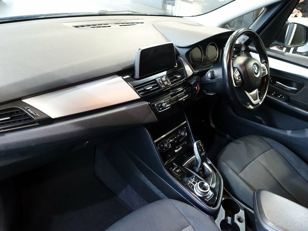BMW 2 Series Gran Tourer Se Black #9