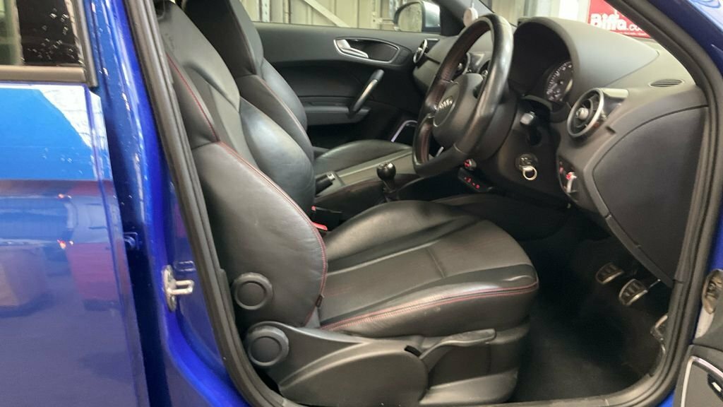 Audi S1 2L Null Blue