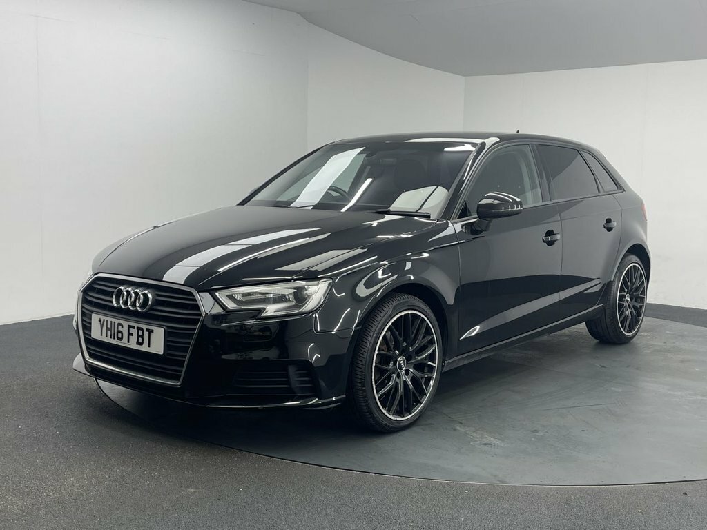 Audi A3 2L Se Technik Black #5