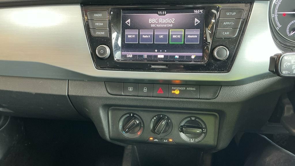 Skoda Fabia 1L Se White #2