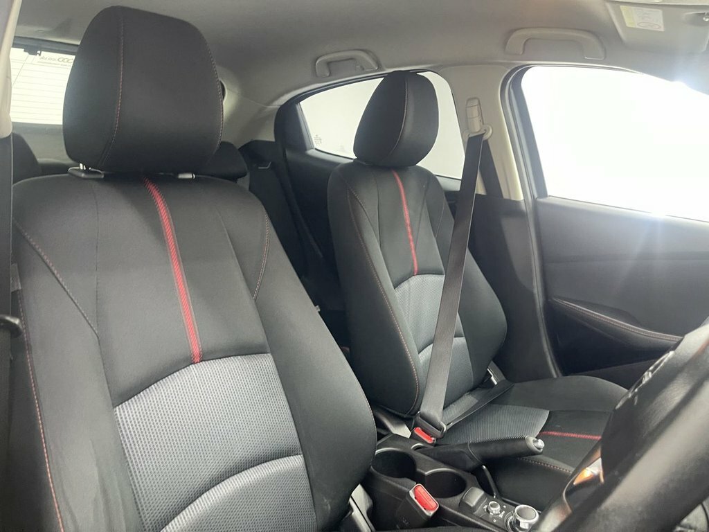 Mazda 2 1.5L Sport Grey #2