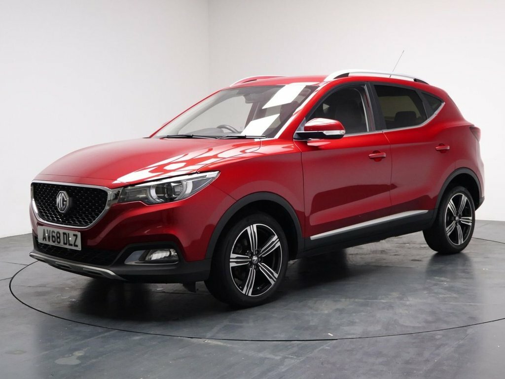 MG ZS 1L Exclusive Red #5