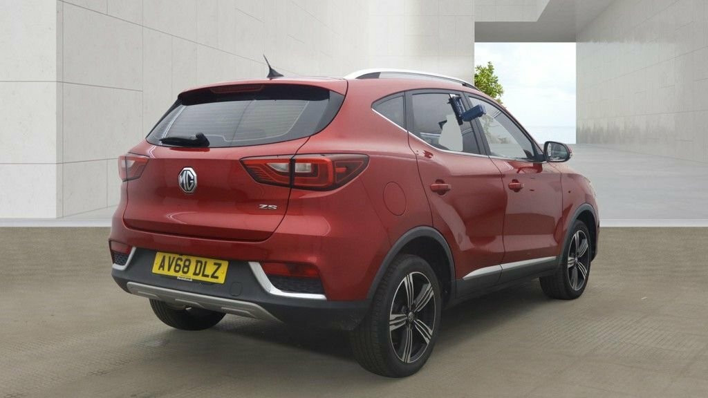 MG ZS 1.5 Vti-tech Exclusive Euro 6 Ss Red #6