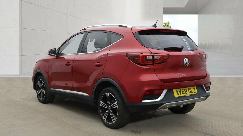 MG ZS 1.5 Vti-tech Exclusive Euro 6 Ss Red #5