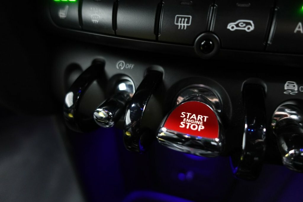 Mini Hatch Back Euro 6 Ss 136 Ps Blue #30