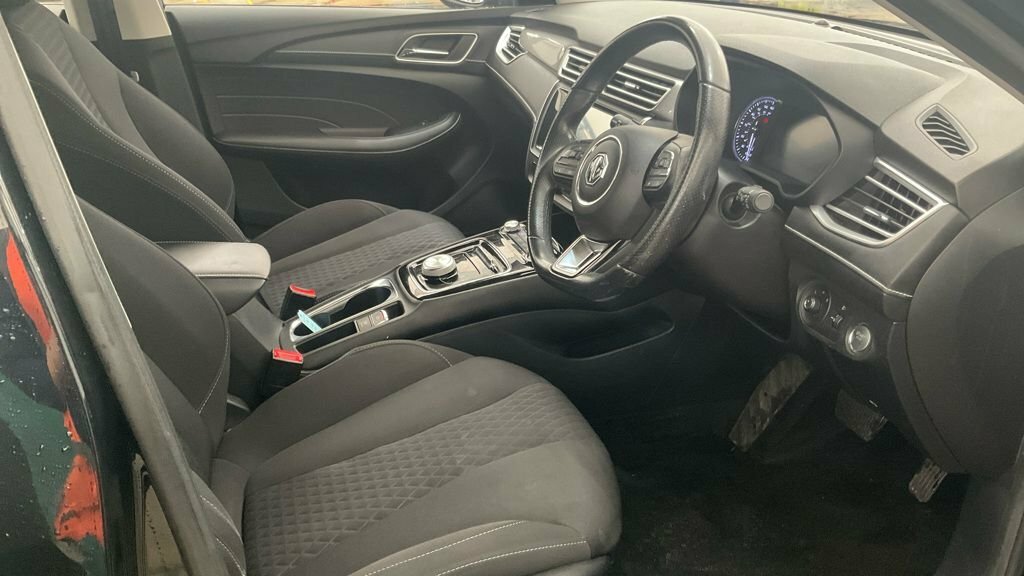 MG MG5 Estate Black #3