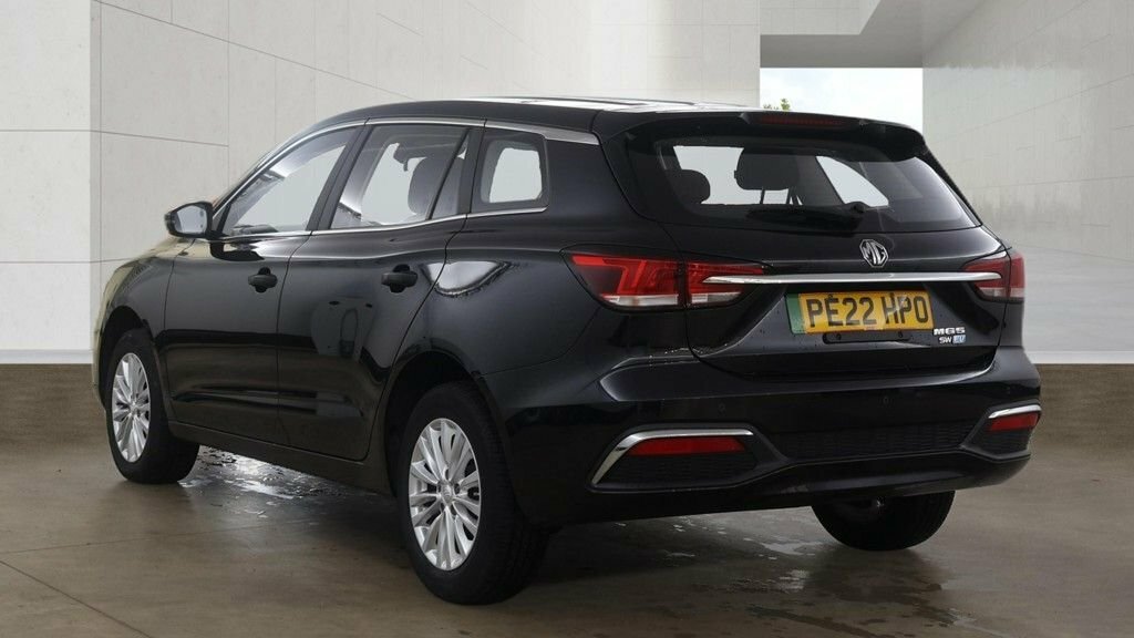 MG MG5 Estate Black #5