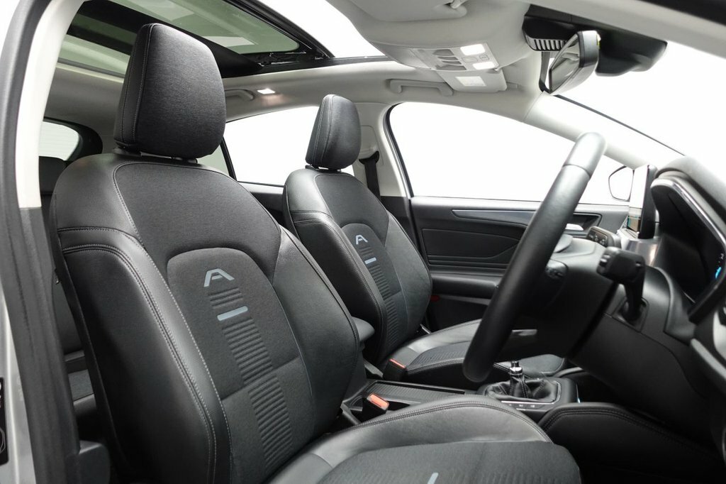 Ford Focus 1L Active X DV69XXF Silver #3