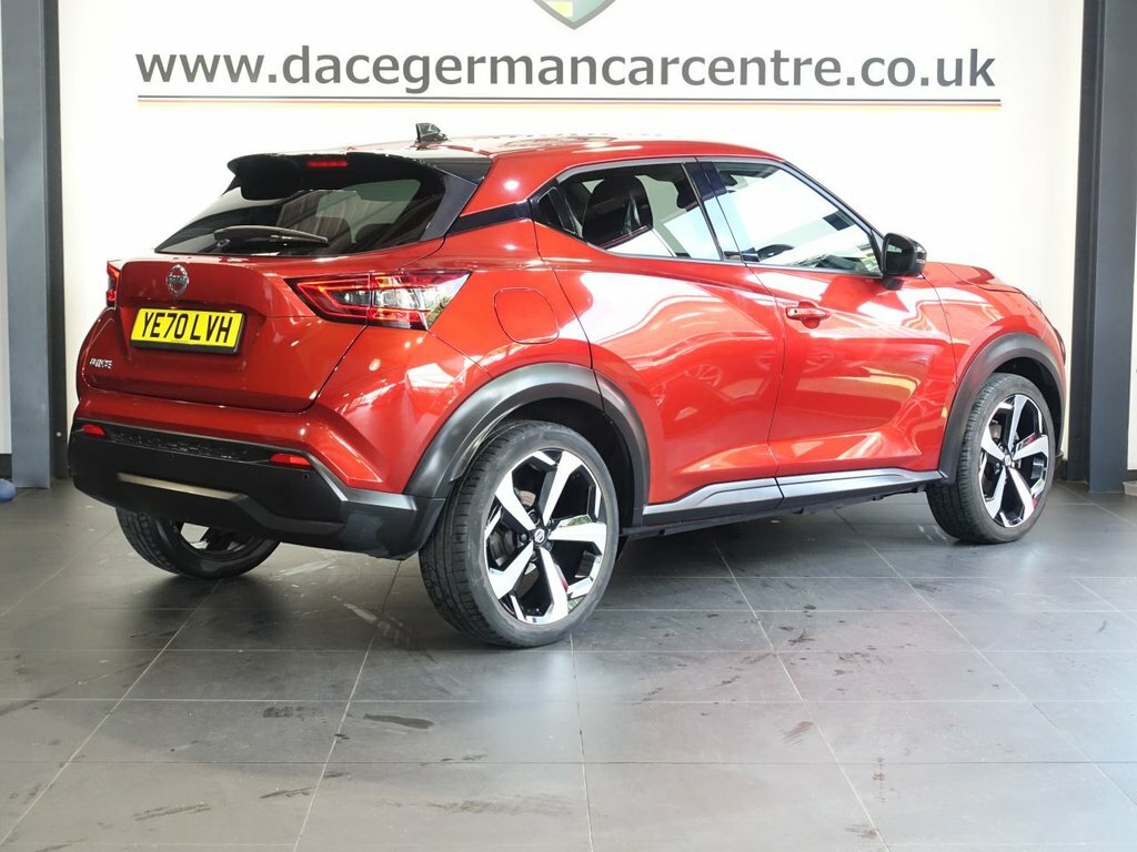 Nissan Juke 1L Tekna Red #3