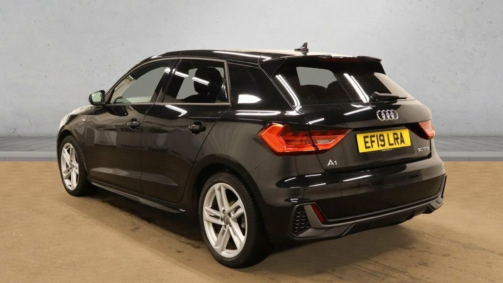Audi A1 Audi Sportback 30 Tfsi Se Black #4
