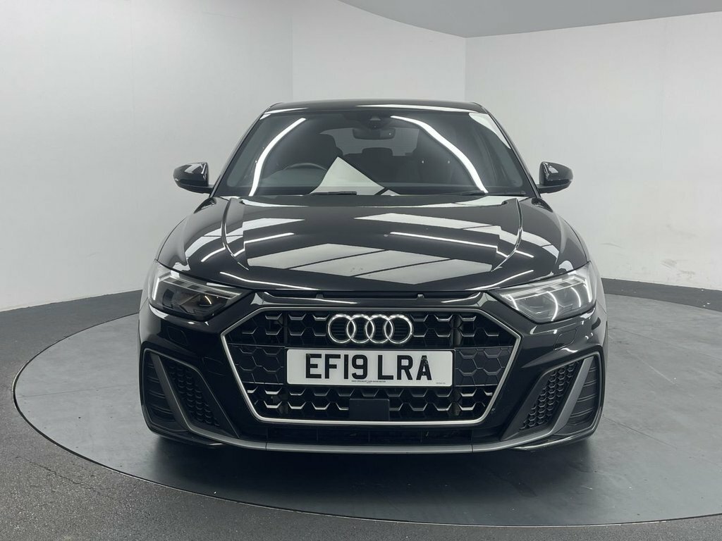 Audi A1 1L S Line EF19LRA Black #4