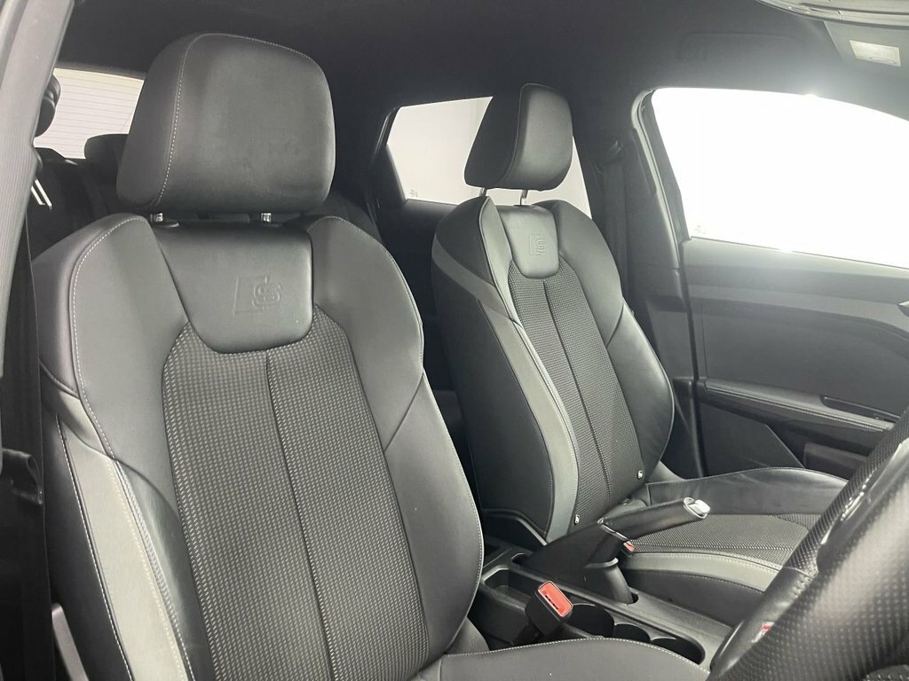 Audi A1 1L S Line EF19LRA Black #2