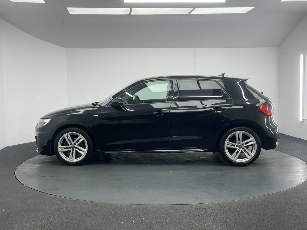 Audi A1 1L S Line EF19LRA Black #6