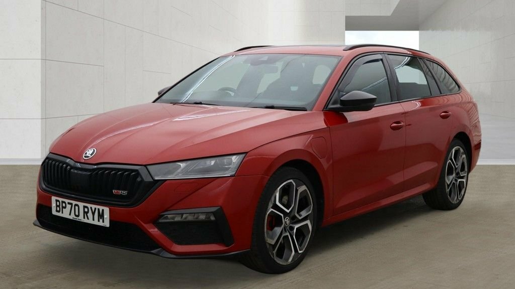 Skoda Octavia 1.4L Vrs Red #2