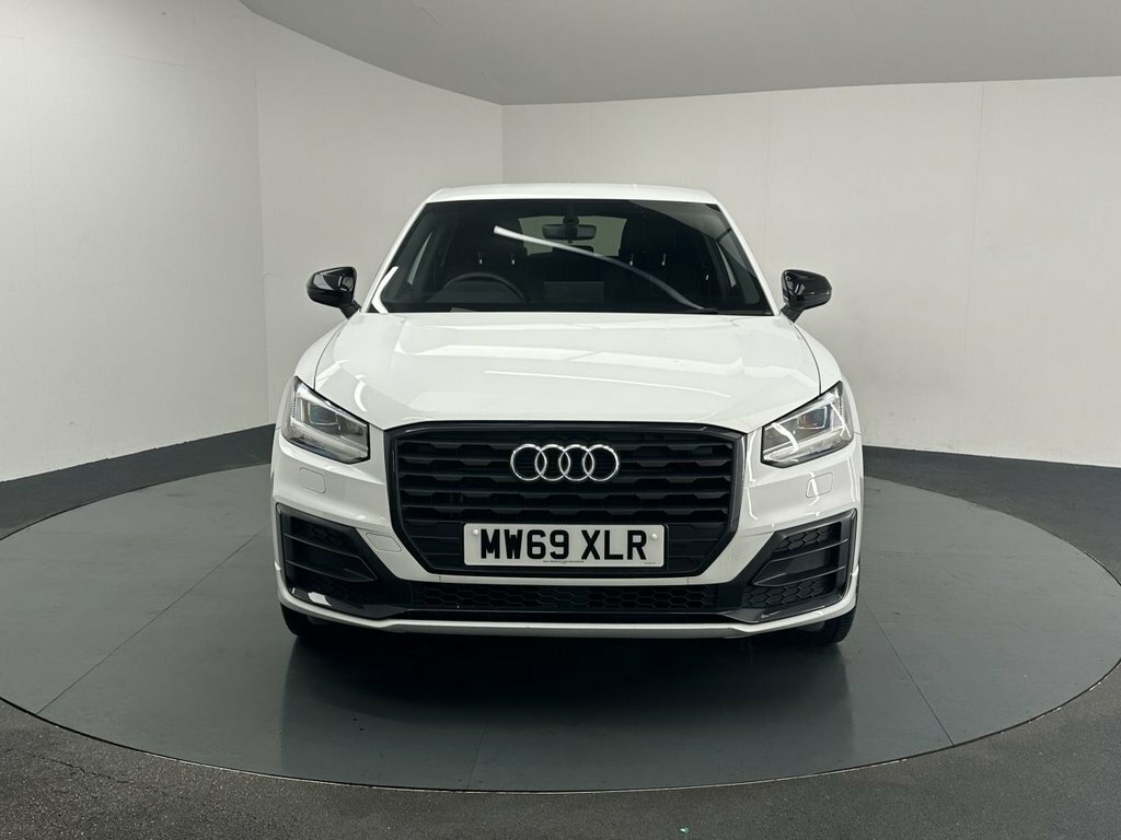 Audi Q2 1.5L Black Edition MW69XLR White #4