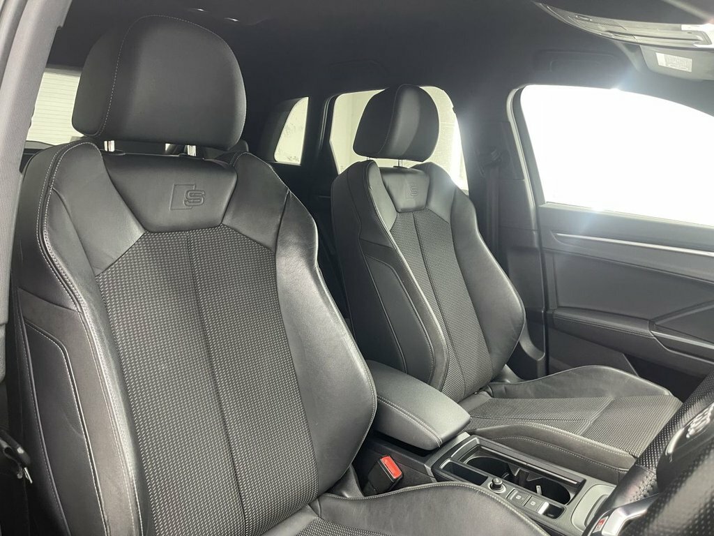 Audi Q3 2L S Line DF69BYT Grey #2