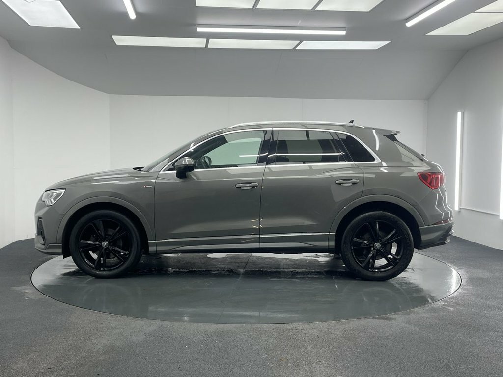 Audi Q3 2L S Line DF69BYT Grey #6