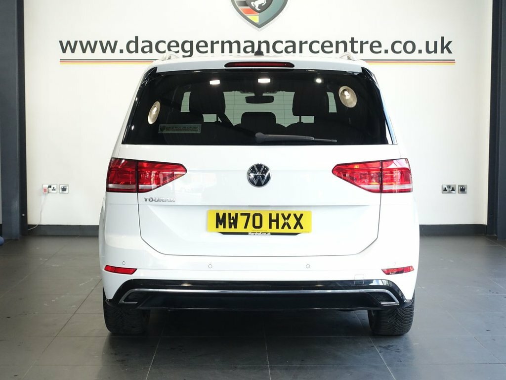 Volkswagen Touran 1.5L R-line White #6