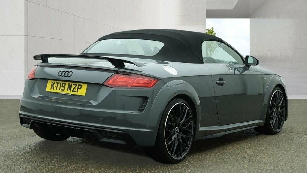 Audi TT 2L Black Edition Grey #4