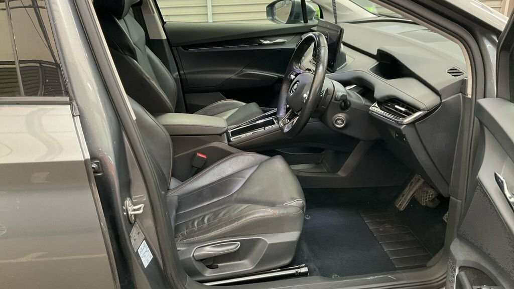 Skoda ENYAQ Suv Grey #3