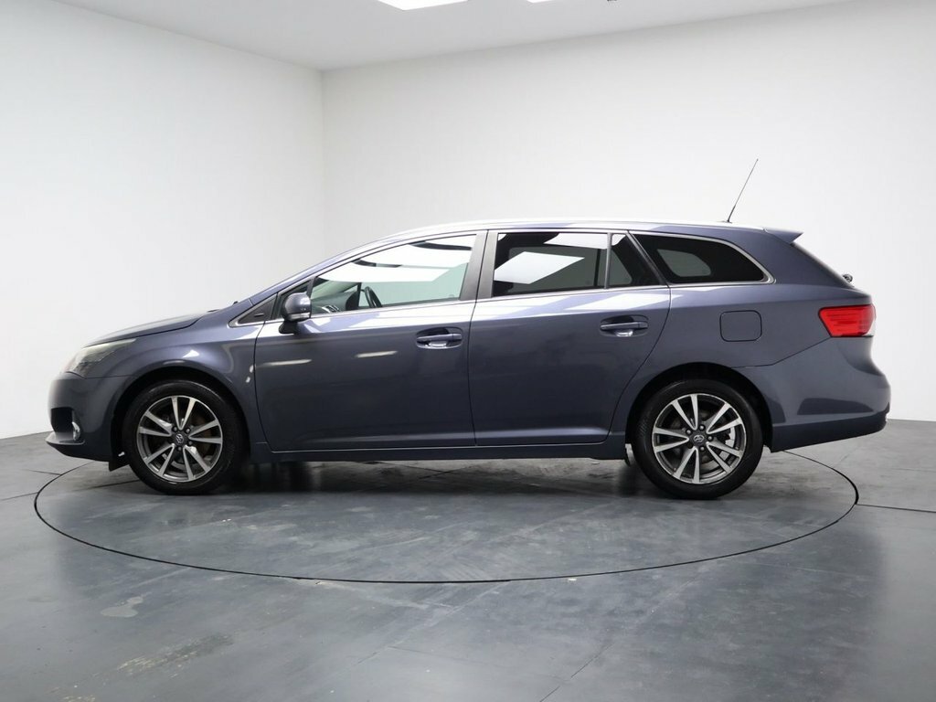 Toyota Avensis 2L Icon Business Edition Blue #6