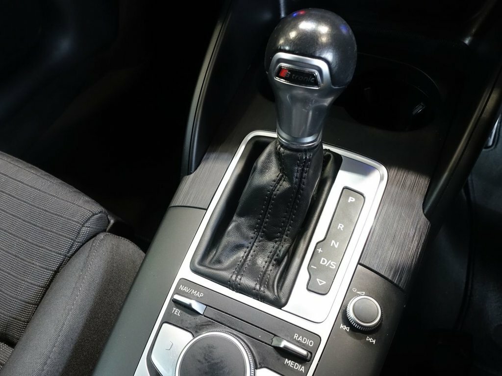 Audi A3 2.0 Tdi Quattro S Line 148 Bhp Grey #20