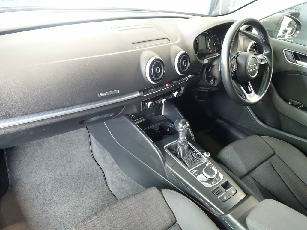 Audi A3 2.0 Tdi Quattro S Line 148 Bhp Grey #8