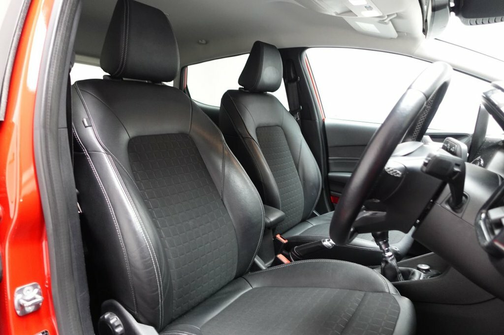 Ford Fiesta 1L Active X MC18LWX Red #3