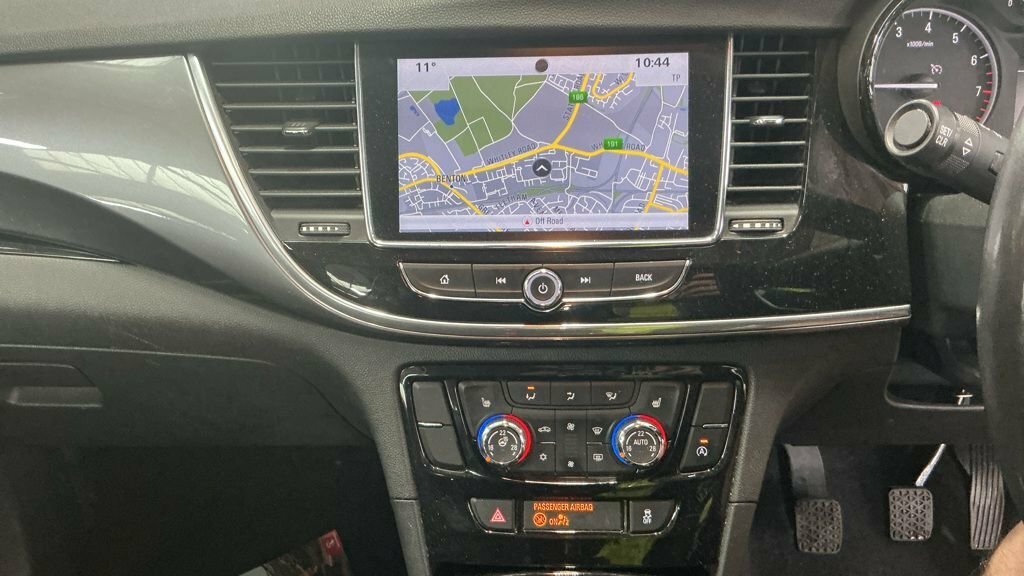 Vauxhall Mokka X 1.4L Griffin Silver #2