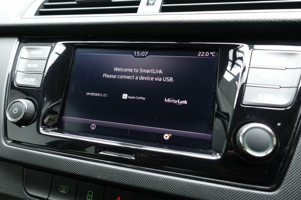 Skoda Fabia 1L Colour Edition LL70DMZ Green #2