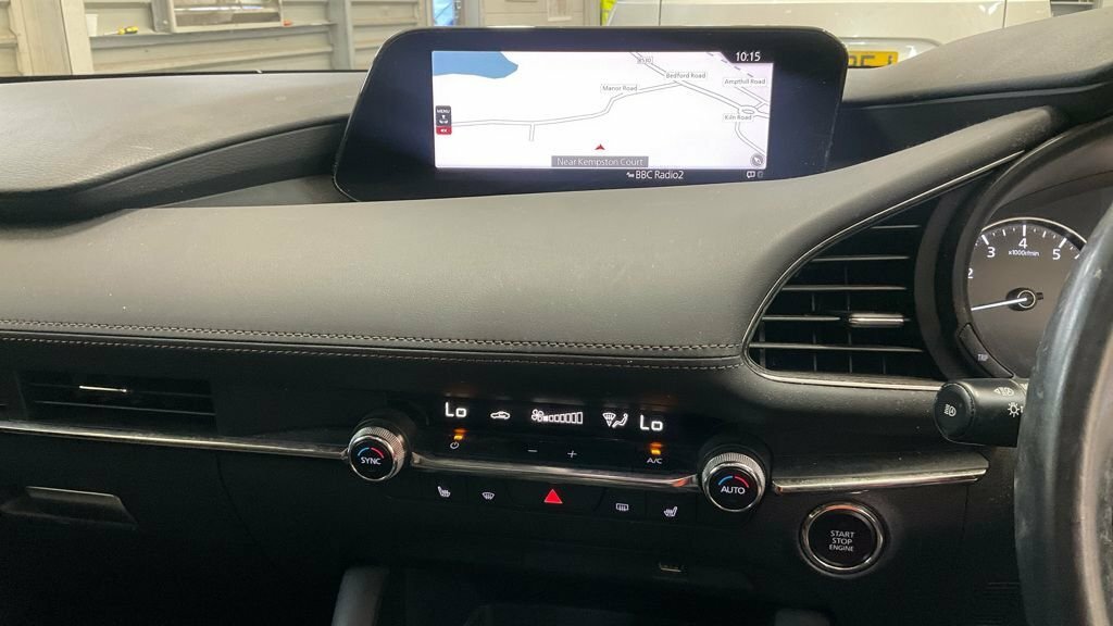 Mazda 3 2L Sport Lux Red #2
