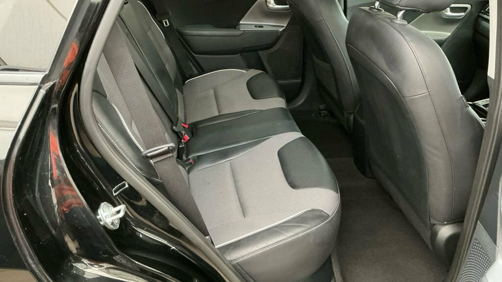 Kia e-Niro 64.8Kwh 3 Suv Red #7