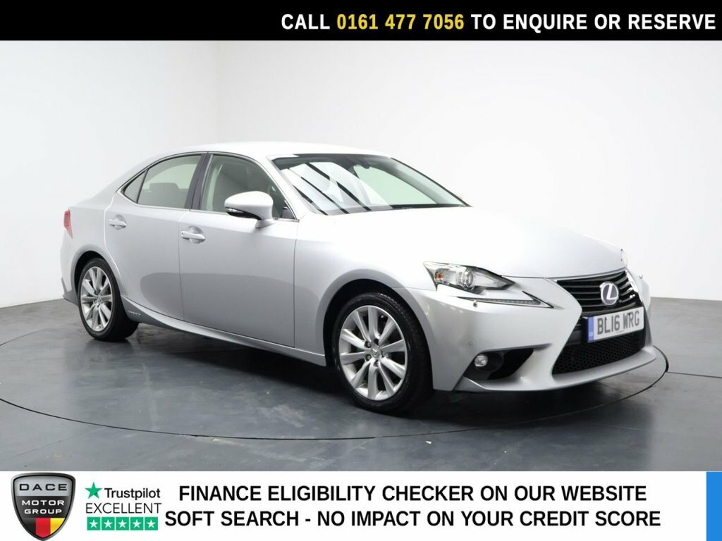 Lexus IS 2.5L Advance Silver
