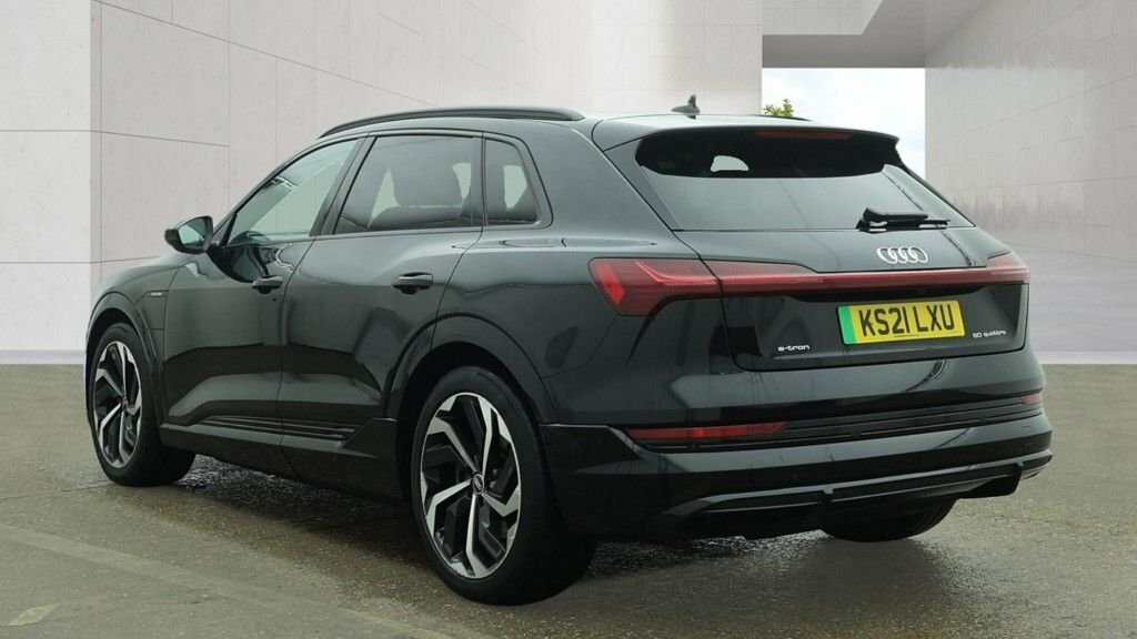 Audi E-tron Suv Black #4