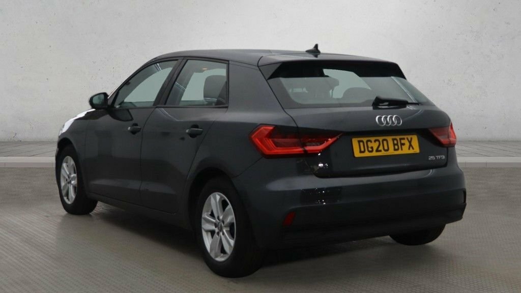 Audi A1 1L Technik DG20BFX Grey #3