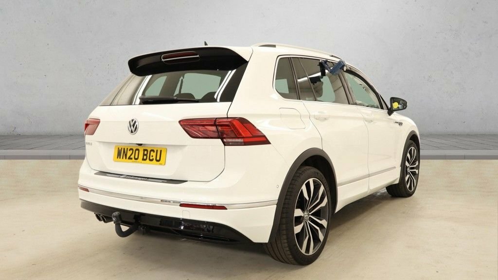 Volkswagen Tiguan 2L R-line Tech WN20BCU White #5